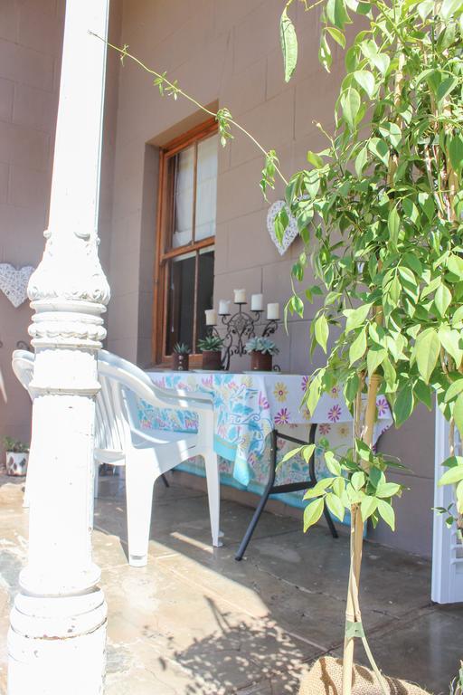 Carmel Villa B&B Or Self-Catering Calvinia Exterior photo